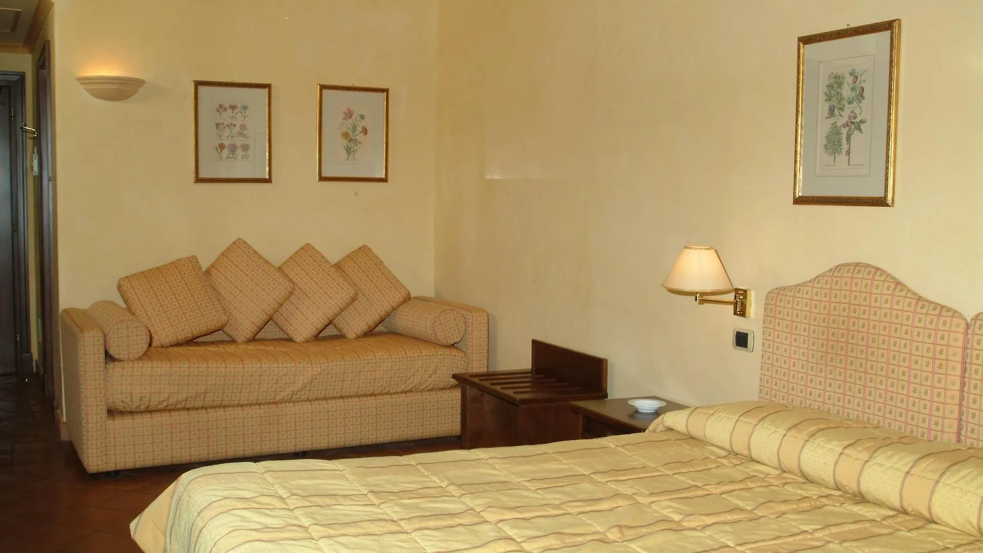 Hotel La Ville Catania
