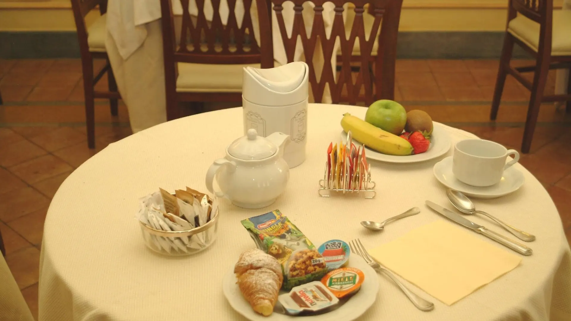 Hotel La Ville Catania 3*,  Italy