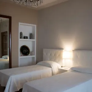 https://gabri-holiday-house.sicilyhotelsitaly.net
